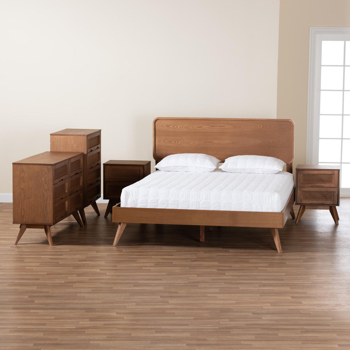 Demeter Mid-century Modern Walnut Brown Finished Wood Queen Size 5-pie
